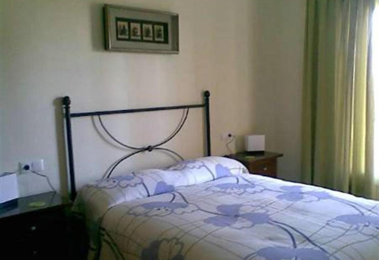 2 Bed Apartment With Pools And Spa Бера Екстер'єр фото